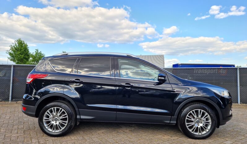 Ford Kuga 1,6 Turbo Titanium vol