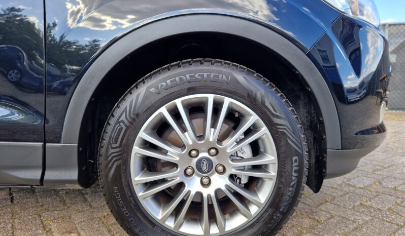 Ford Kuga 1,6 Turbo Titanium vol