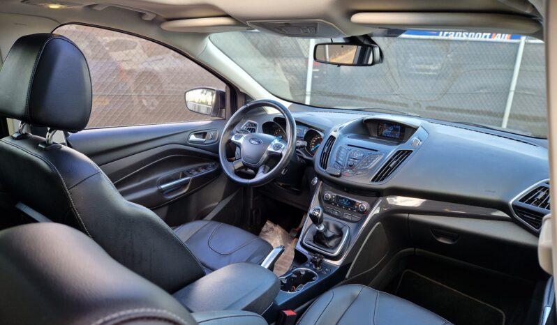 Ford Kuga 1,6 Turbo Titanium vol