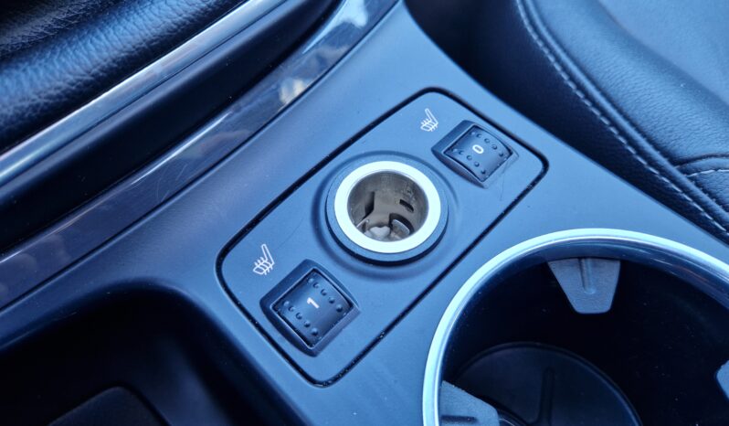 Ford Kuga 1,6 Turbo Titanium vol