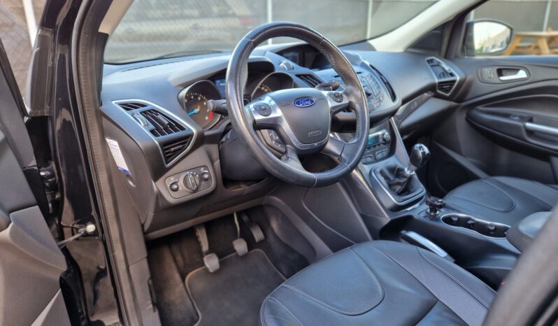 Ford Kuga 1,6 Turbo Titanium vol