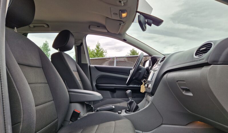 Ford Focus 1.8 Titanium Station vol