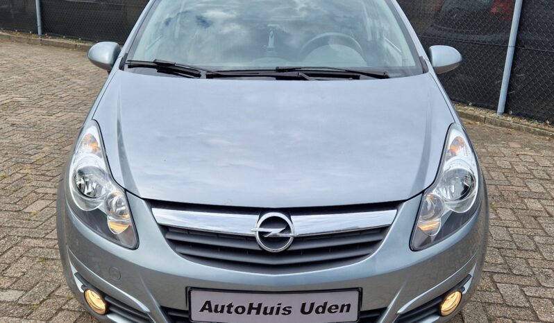 Opel Corsa 1.2-16V ‘111’ Edition vol
