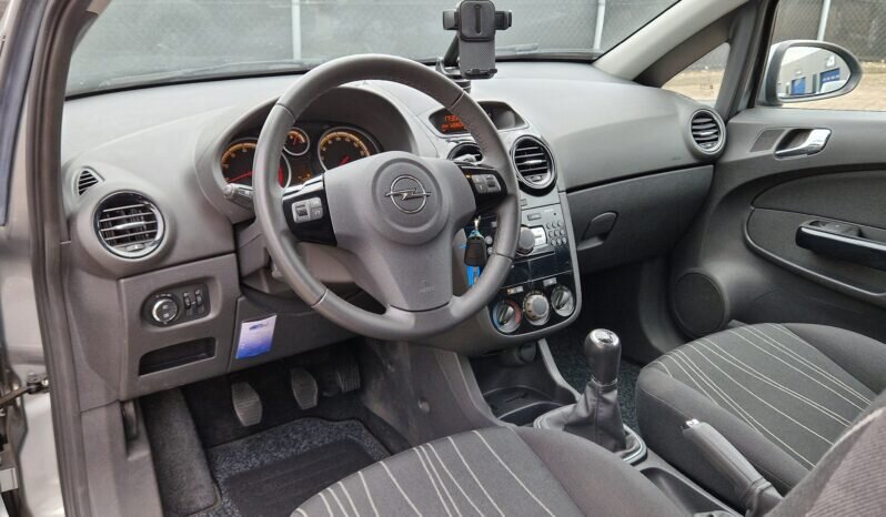 Opel Corsa 1.2-16V ‘111’ Edition vol