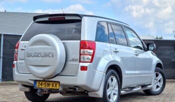 Suzuki Grand Vitara 2.0-16V Exclusive vol