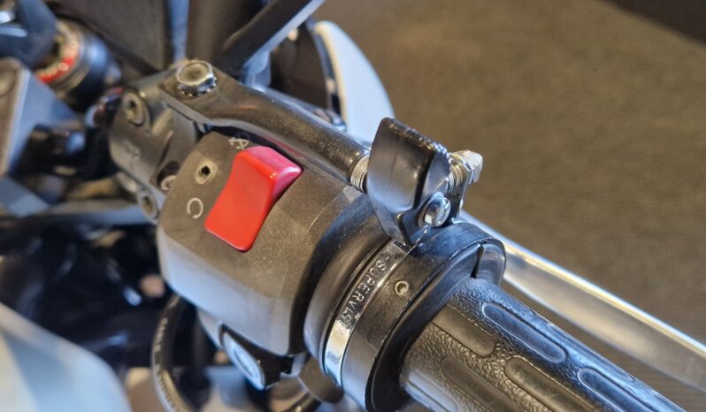 Kawasaki Z 750 Parelmoerwit vol