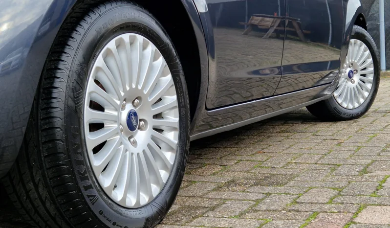 Ford Focus 1,8 limited 5Dr vol