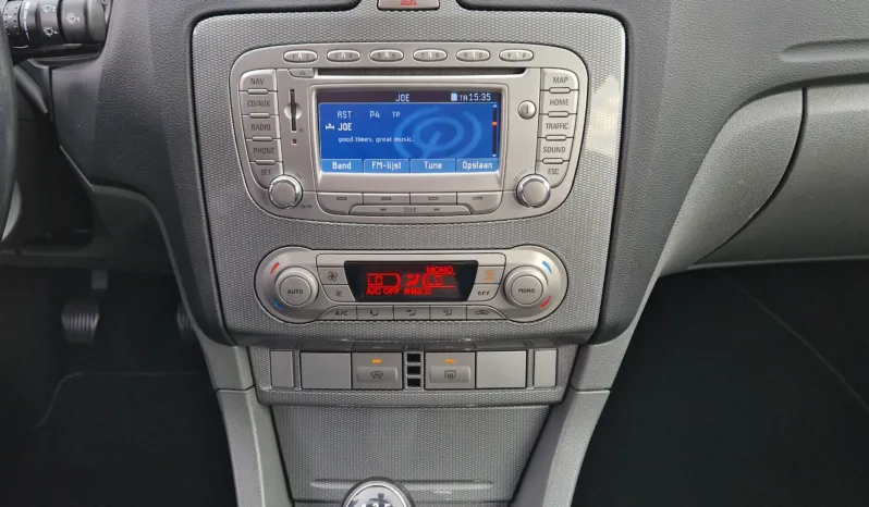 Ford Focus 1,8 limited 5Dr vol