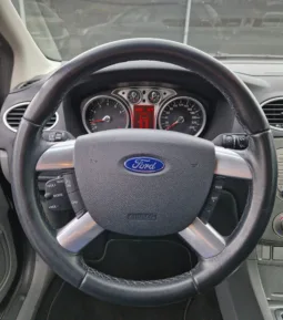 Ford Focus 1,8 limited 5Dr vol