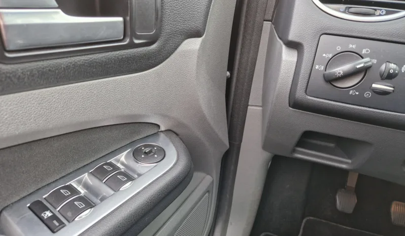 Ford Focus 1,8 limited 5Dr vol