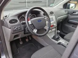 Ford Focus 1,8 limited 5Dr vol