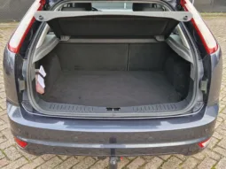 Ford Focus 1,8 limited 5Dr vol