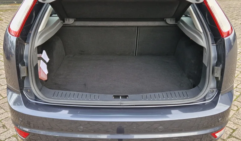 Ford Focus 1,8 limited 5Dr vol