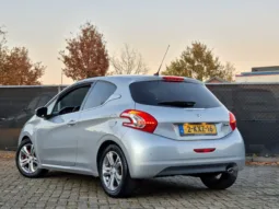 Peugeot 208 1.6 VTi Allure vol