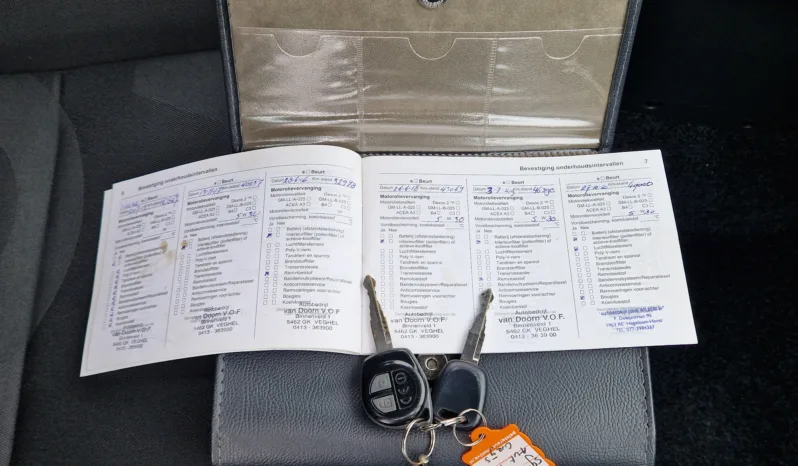 Opel Agila 1.2 Edition AUTOMAAT vol