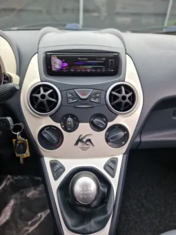 Ford ka 1,2 Titanium-X Parelmoerwitmetallic vol