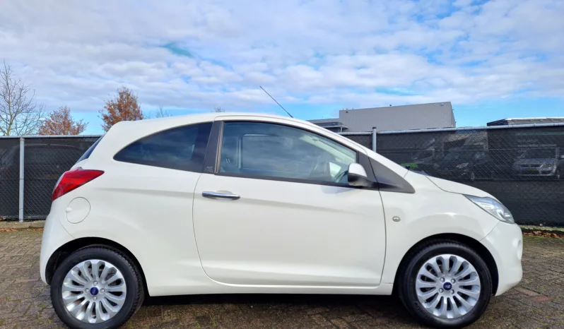 Ford Ka 1.2 Titanium X vol