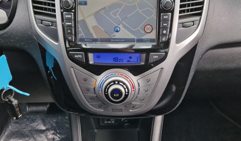 Hyundai ix20 1.6i i-Catcher Automaat Pano Camera Navi vol