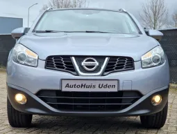 Nissan Qashqai 1.6 Connect Edition Pano vol
