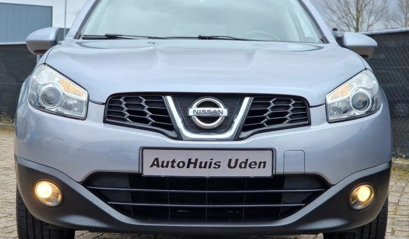 Nissan Qashqai 1.6 Connect Edition Pano vol