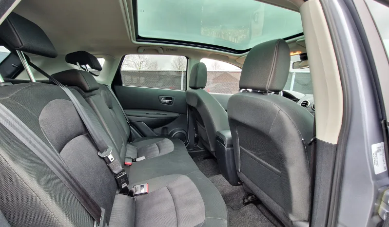 Nissan Qashqai 1.6 Connect Edition Pano vol