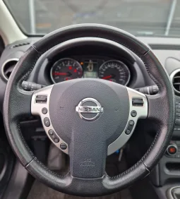 Nissan Qashqai 1.6 Connect Edition Pano vol