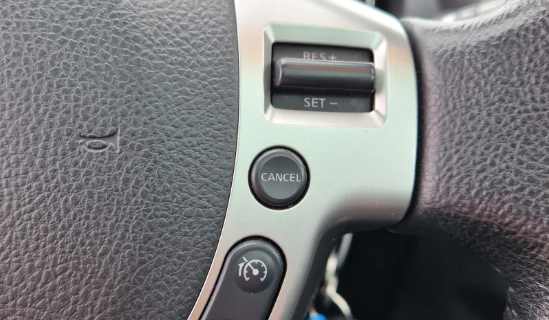 Nissan Qashqai 1.6 Connect Edition Pano vol