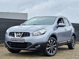 Nissan Qashqai 1.6 Connect Edition Pano vol