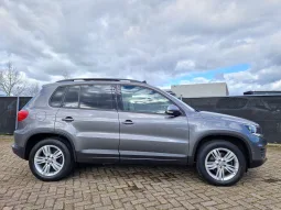 Volkswagen Tiguan 1.4 TSI Comfort&Design Panoramadak vol