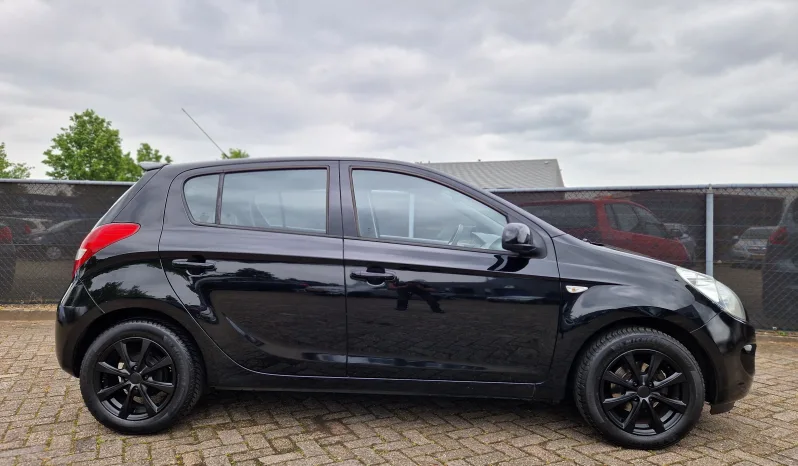 Hyundai i20 1.2i DynamicVersion 5Dr Trekhaak vol