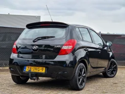 Hyundai i20 1.2i DynamicVersion 5Dr Trekhaak vol