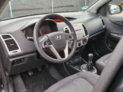 Hyundai i20 1.2i DynamicVersion 5Dr Trekhaak vol