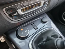 Renault Scénic Xmod 1.2 TCe Bose vol
