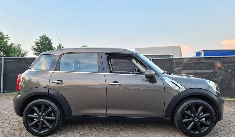 Mini Cooper Countryman Chili vol