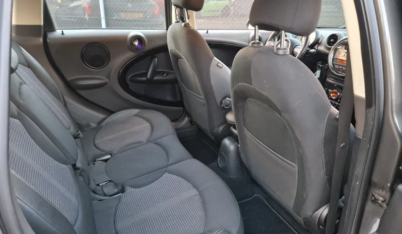 Mini Cooper Countryman Chili vol