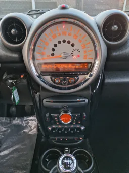 Mini Cooper Countryman Chili vol