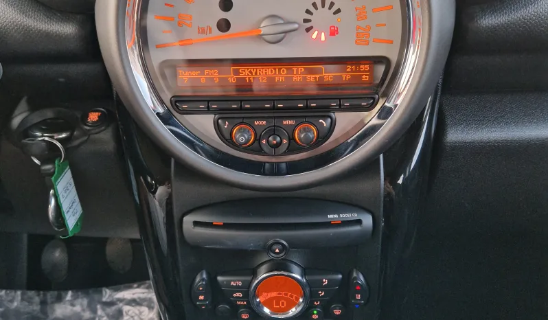 Mini Cooper Countryman Chili vol