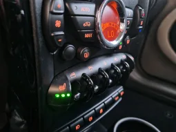 Mini Cooper Countryman Chili vol