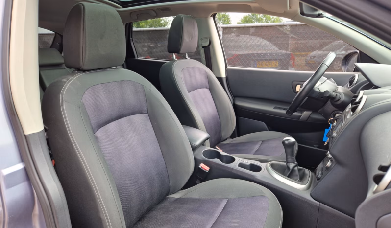 Nissan Qashqai 1.6 Connect Edition Pano vol