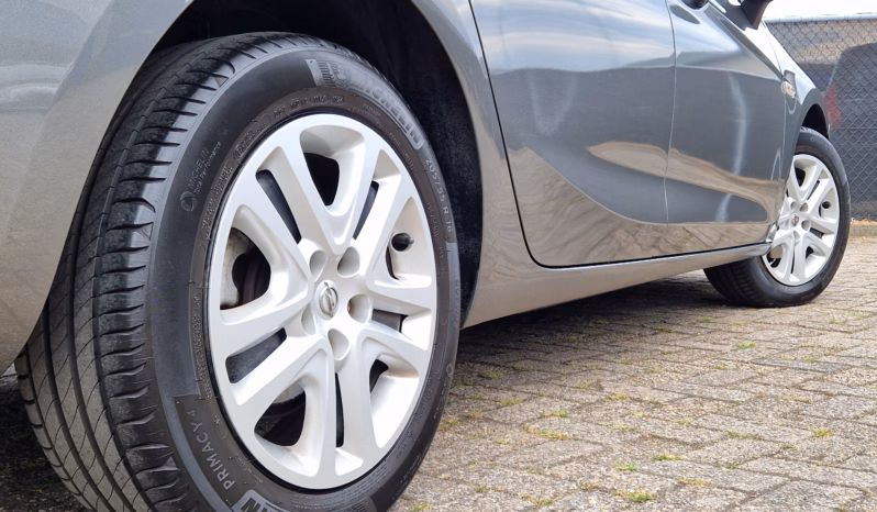Opel Astra Sports Tourer 1.0 Online Edition vol