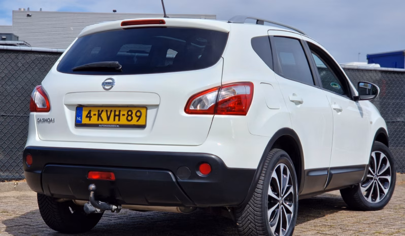 Nissan Qashqai 1.6 Connect Edition Pano vol