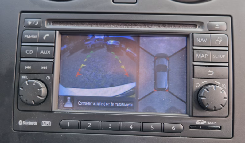 Nissan Qashqai 1.6 Connect Edition Pano vol