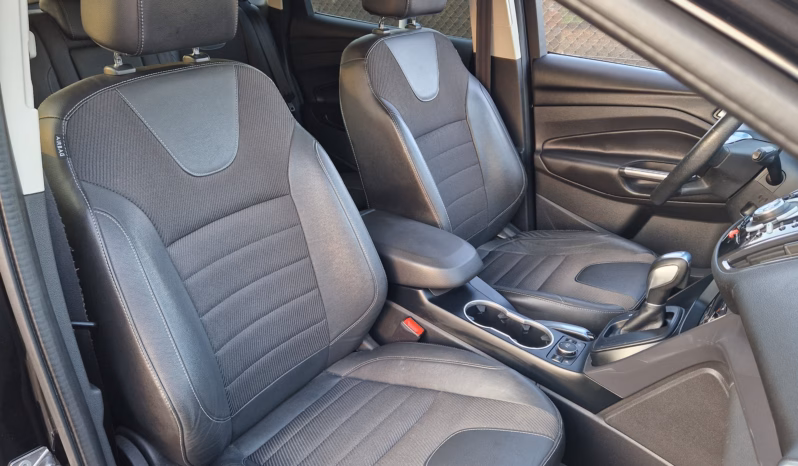 Ford Kuga 1.6 Titanium Plus 4WD Automaat vol