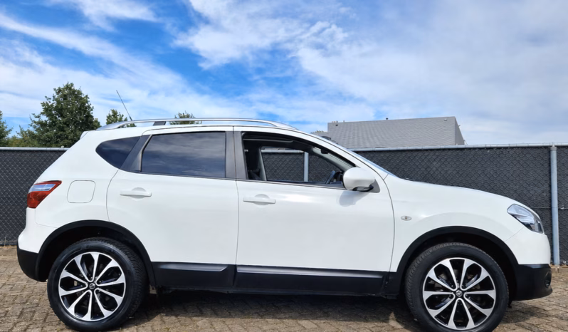 Nissan Qashqai 1.6 Connect Edition Pano vol